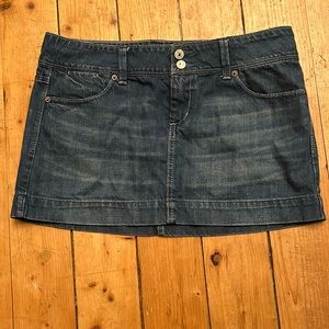 American eagle jean skirt size 10